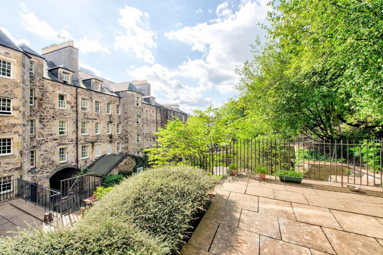 Stunning Studio Apartment Castle View Édimbourg Extérieur photo